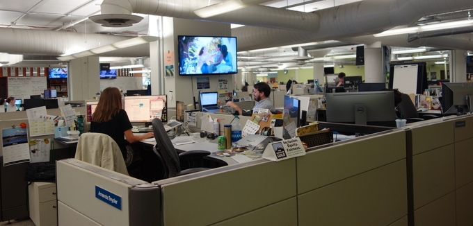 시애틀 타임스 뉴스룸 풍경. 시애틀 타임스에는 기자 150명을 포함해 600여명이 일하고 있다. 