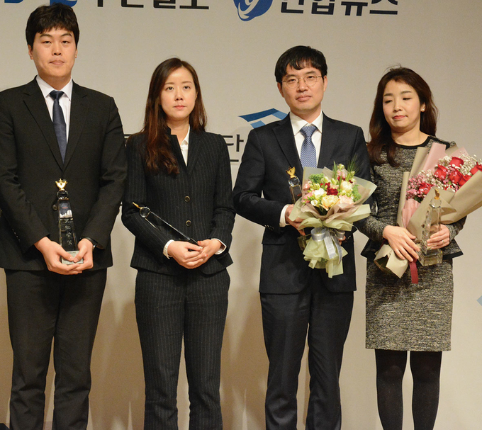 <비리 유치원 명단 공개> 보도로 한국기자상을 수상한 MBC 기자들. 