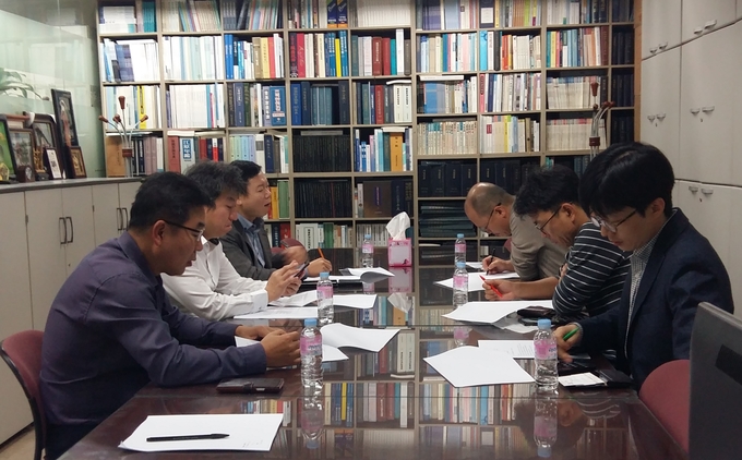 제47대 한국기자협회장 선거관리위원회가 지난 1일 회의를 열고 있다.  
