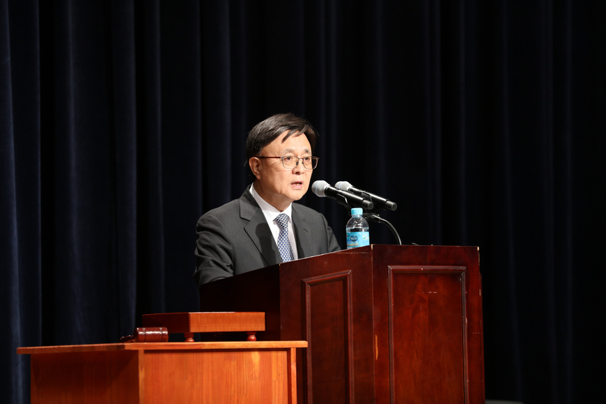 김백 YTN 사장 자진 사임…"정상화 신호탄에 불과"