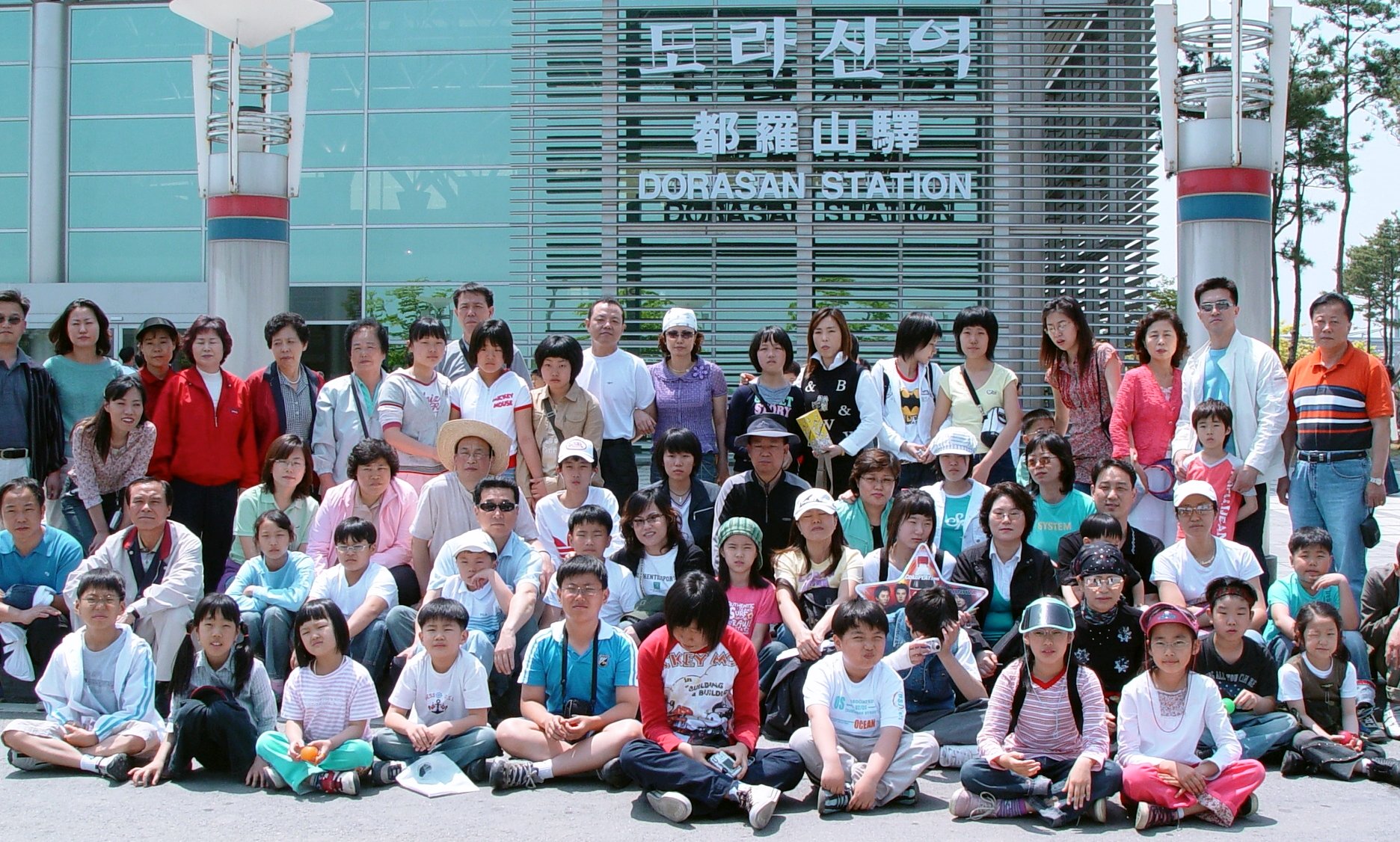 경기일보는 지난 15일 기자가족 1백여명이 참가한 가운데 가족나들이 행사를 열었다.