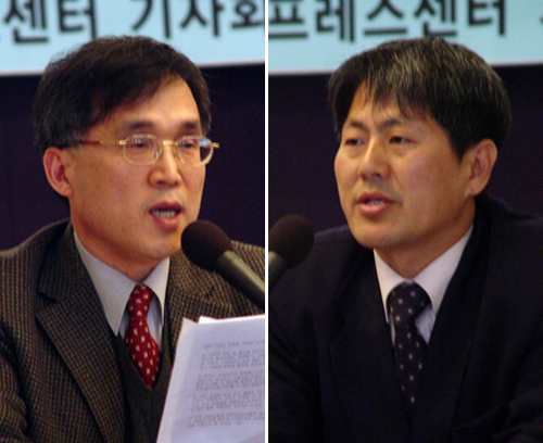 임영호 교수(왼쪽)와 신학림 전국언론노조 위원장.