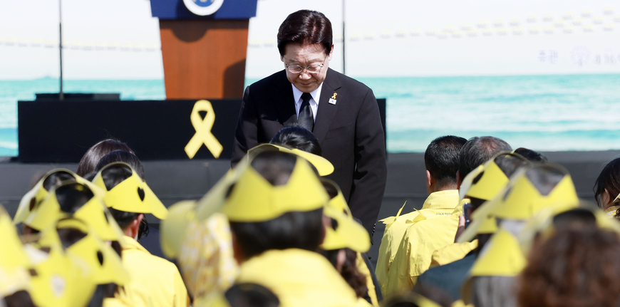 세월호 참사 12주기… 이 대통령, 현직 첫 기억식 참석